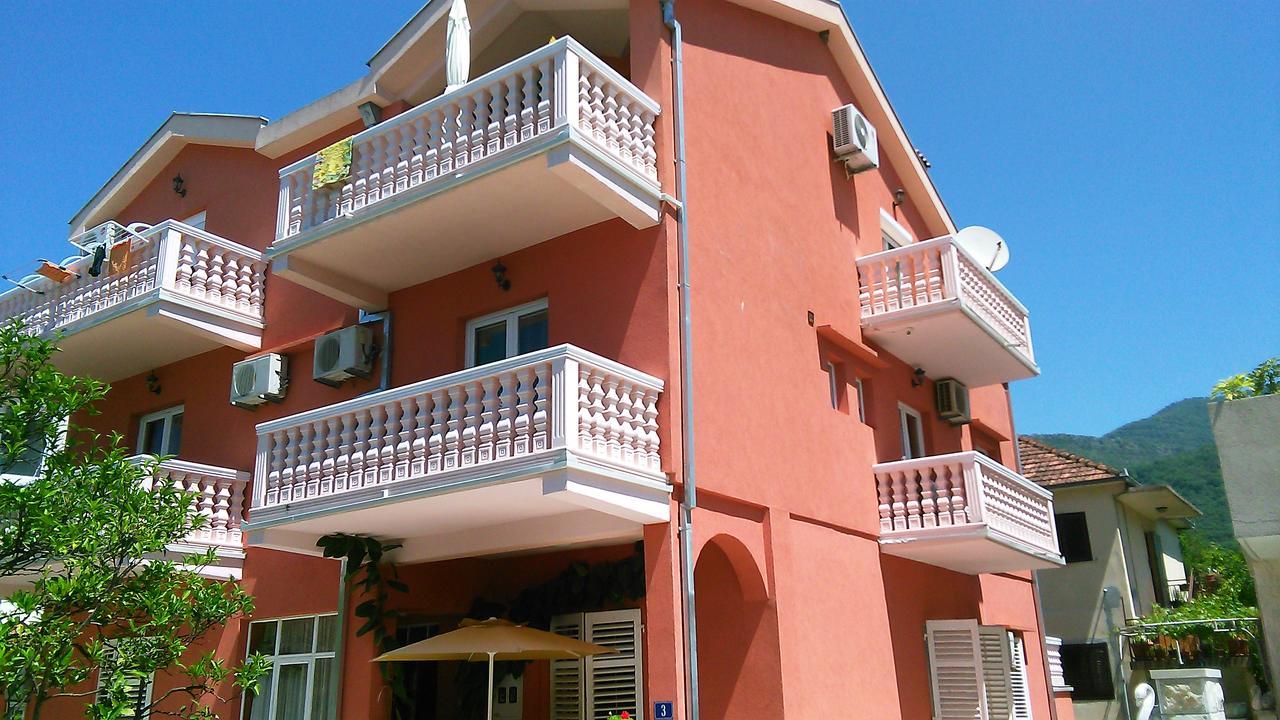 Apartments Tasija Tivat Exterior photo