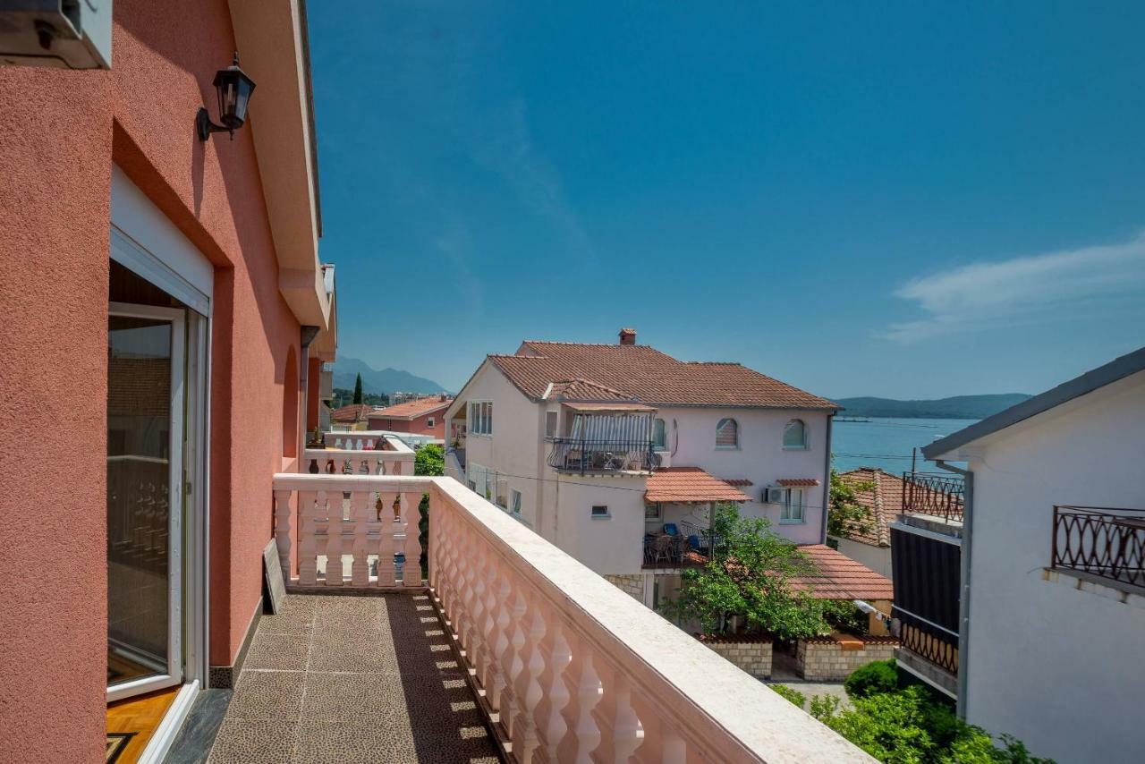 Apartments Tasija Tivat Exterior photo
